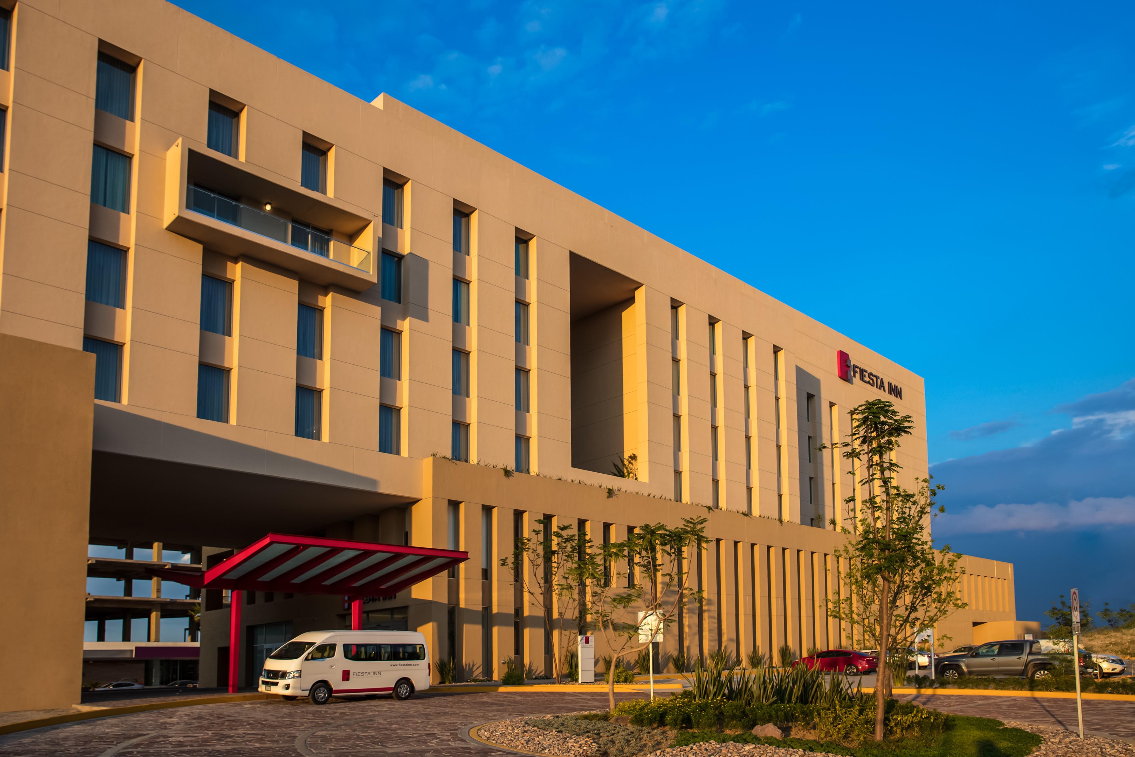 Fiesta Inn Silao Puerto Interior Exterior foto